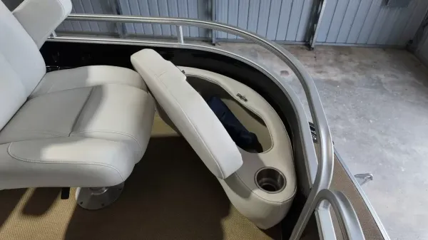 2014 Aqua patio 240 CB-19