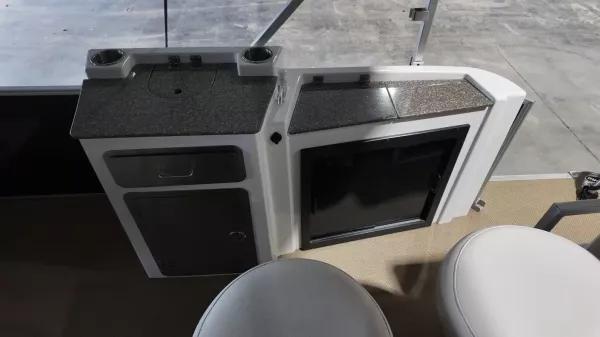 2014 Aqua patio 240 CB-47