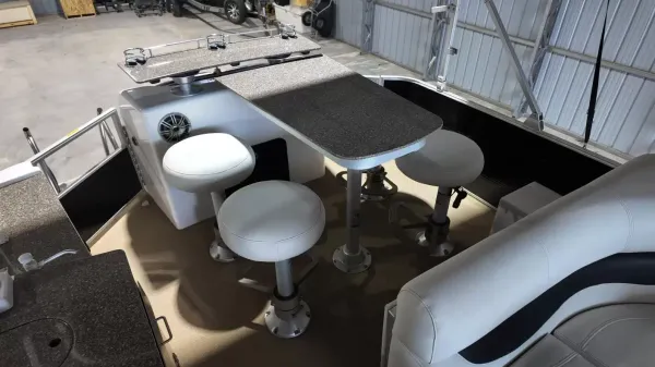 2014 Aqua patio 240 CB-48