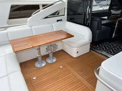 Pre-Owned 2015 Princess V52 for Sale | Vancouver, BC | M&P Yacht Centre | 6a892bed1db46488f4024a83