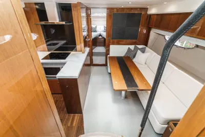 Pre-Owned 2015 Princess V52 for Sale | Vancouver, BC | M&P Yacht Centre | 6a892bed1db46488f4024a83