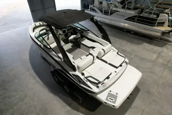 2017 Regal 2300-11
