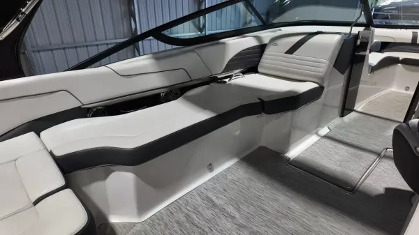 2017 Regal 2300-36
