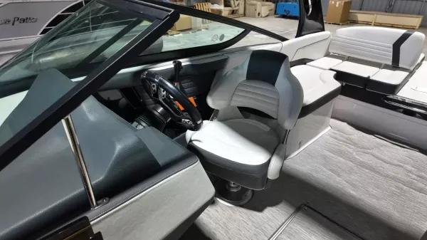 2017 Regal 2300-28