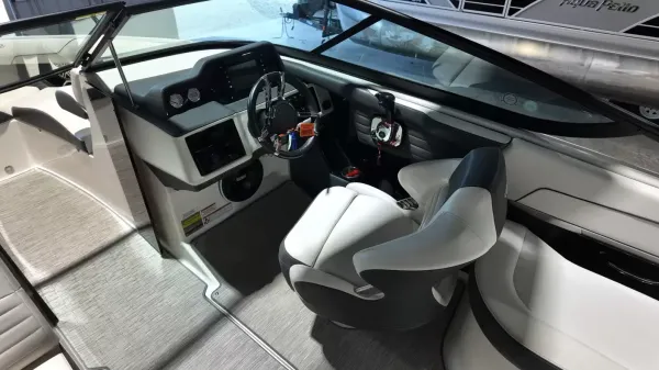 2017 Regal 2300-29