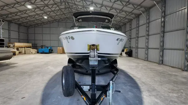 2017 Regal 2300-14
