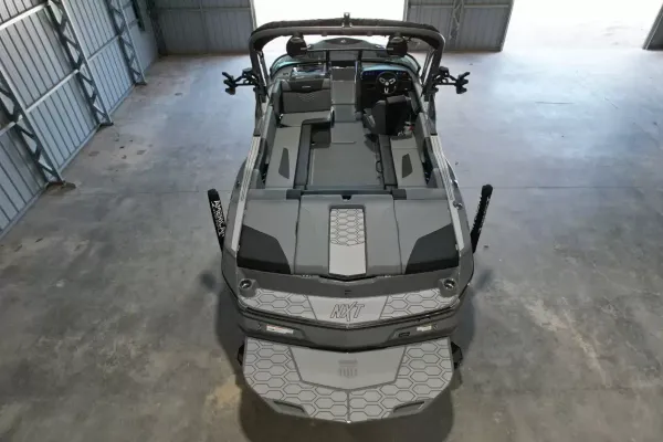 2027 Mastercraft NXT23-11