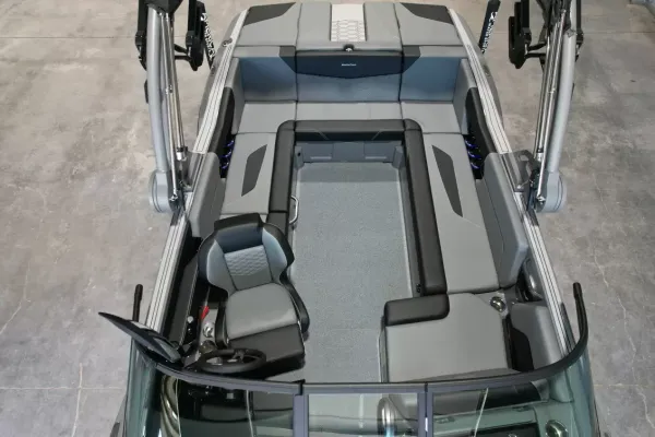 2027 Mastercraft NXT23-32