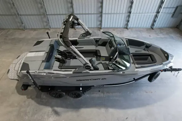 2027 Mastercraft NXT23-3