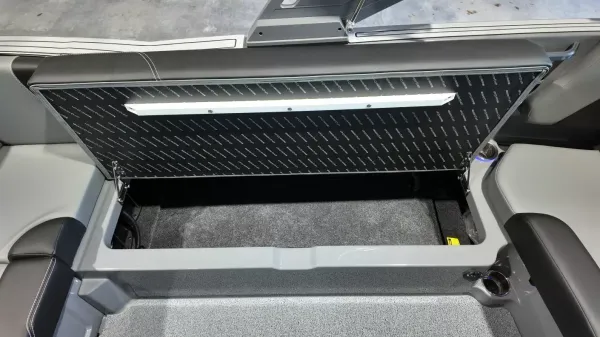 2027 Mastercraft NXT23-49