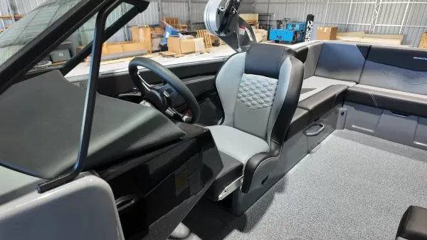 2027 Mastercraft NXT23-33