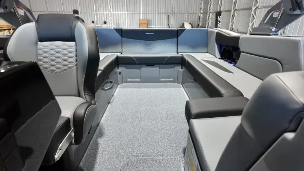 2027 Mastercraft NXT23-31