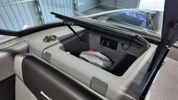 2027 Mastercraft NXT23-44