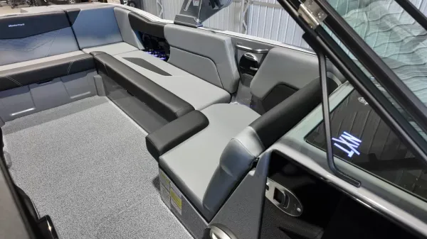2027 Mastercraft NXT23-42