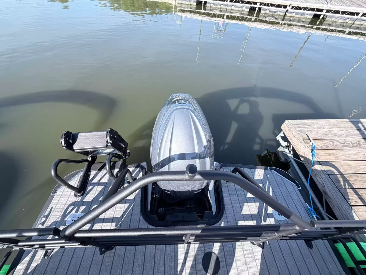 dummy-boat-img