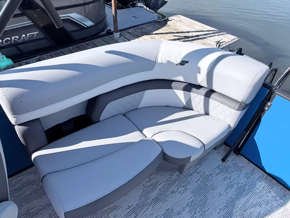 dummy-boat-img