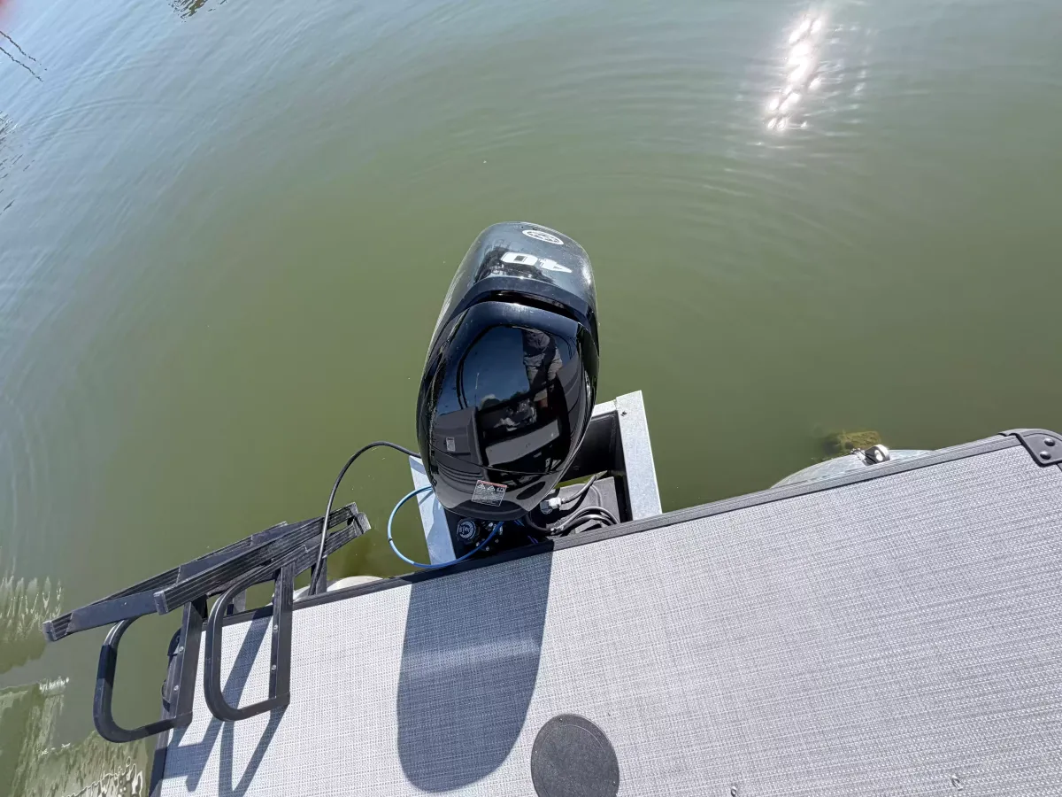 dummy-boat-img