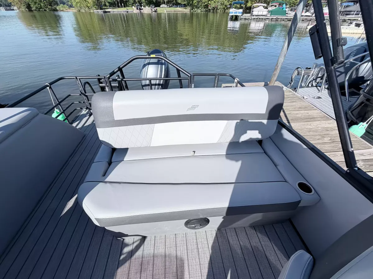 dummy-boat-img