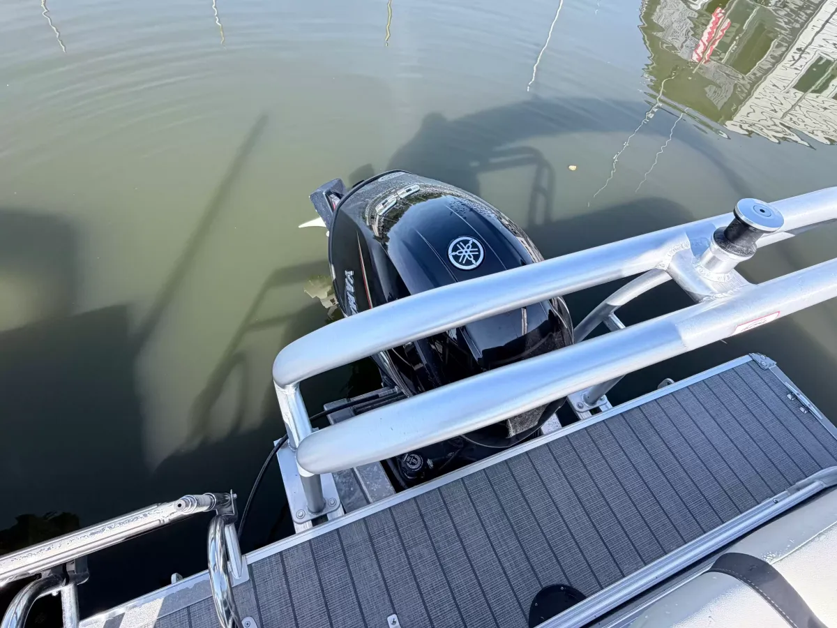 dummy-boat-img