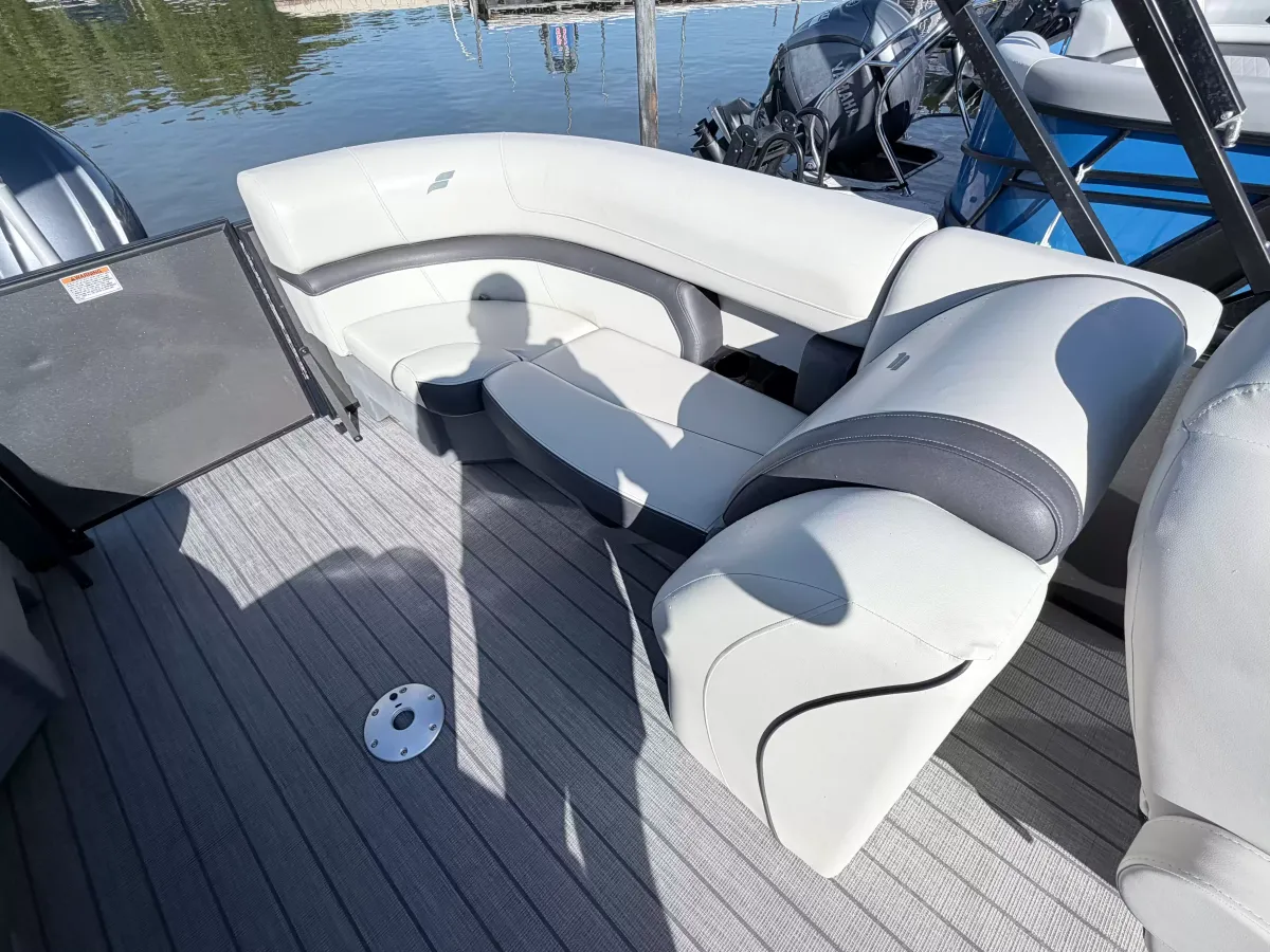 dummy-boat-img