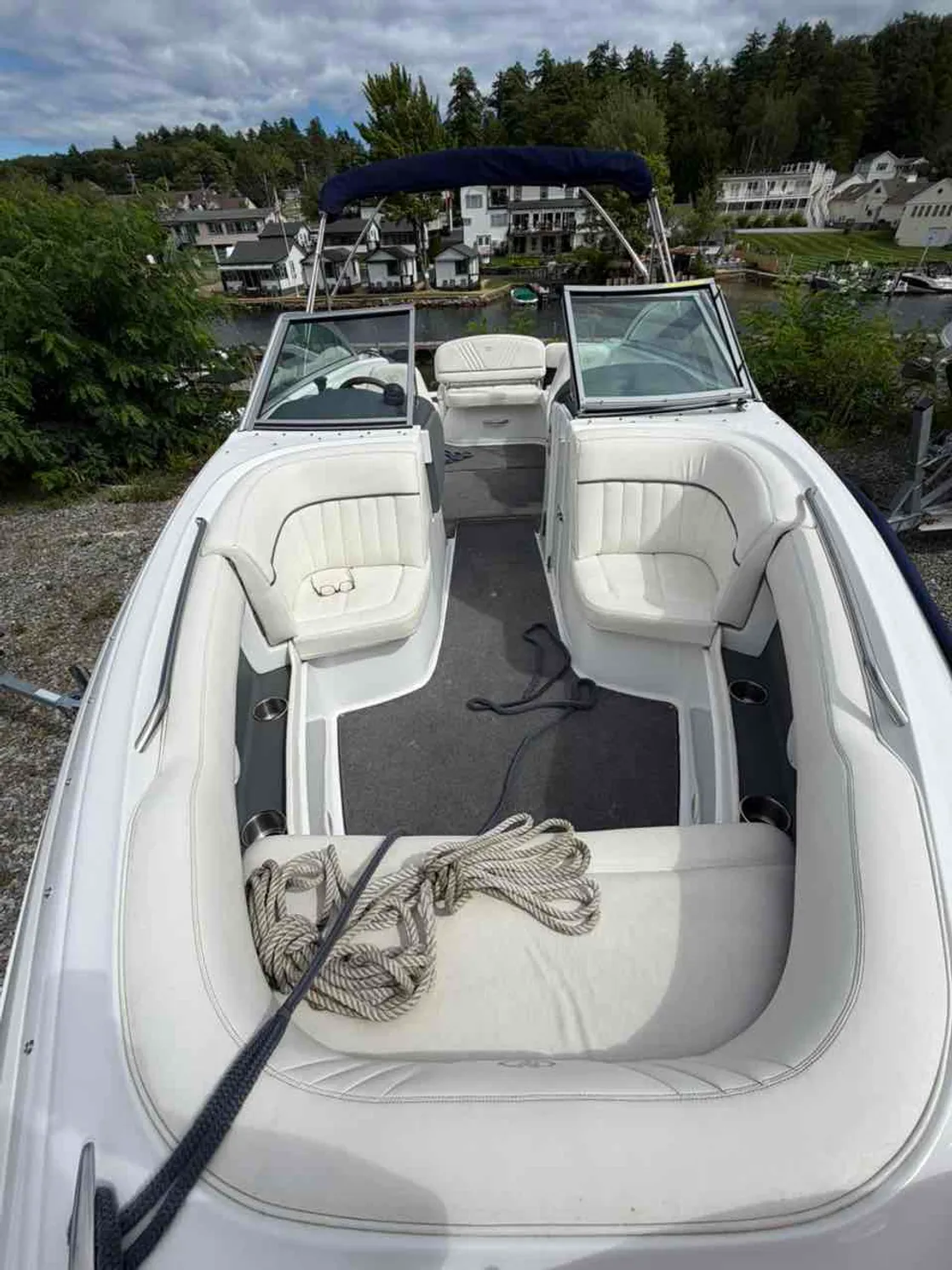 dummy-boat-img