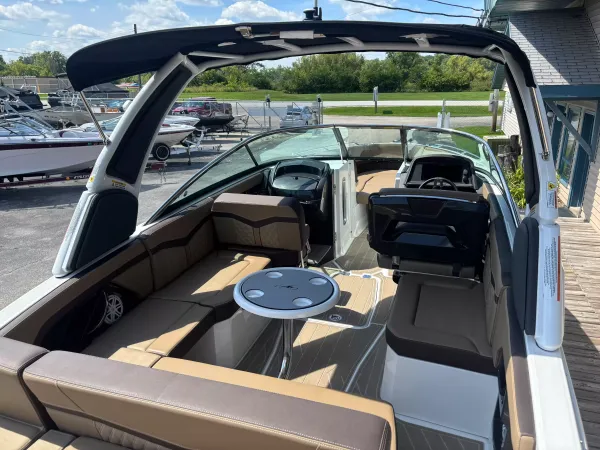 Monterey 278SS Perf B/R 2025-9