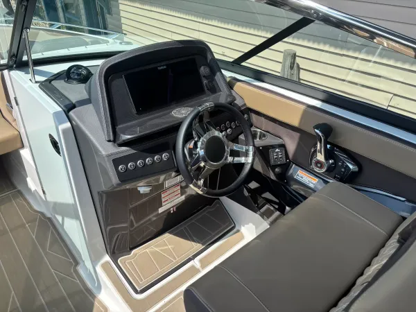 Monterey 278SS Perf B/R 2025-12