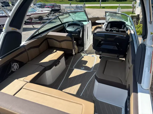 Monterey 278SS Perf B/R 2025-24