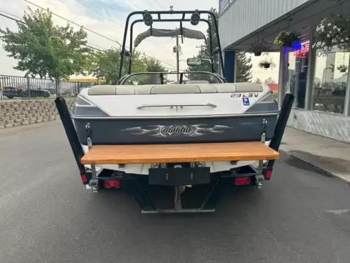  Malibu 23 wakesetter-4