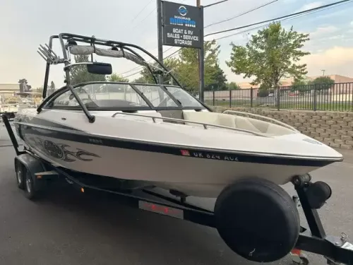  Malibu 23 wakesetter-6