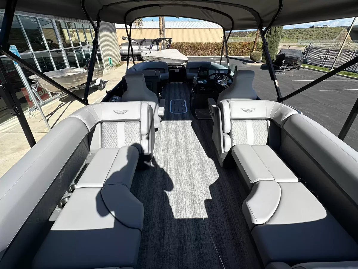 2025 Bennington 24MFB-6
