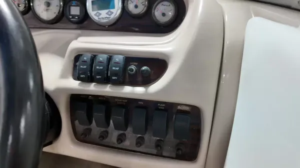 2000 Mastercraft Maristar 230-25