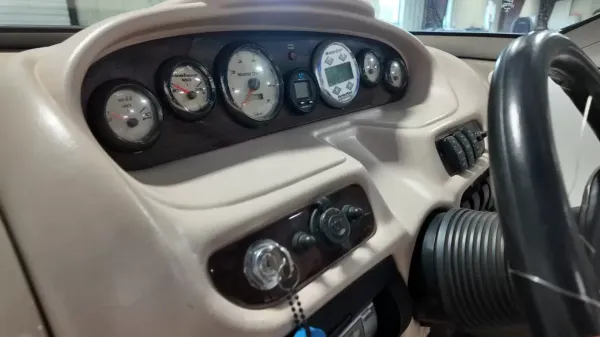2000 Mastercraft Maristar 230-22
