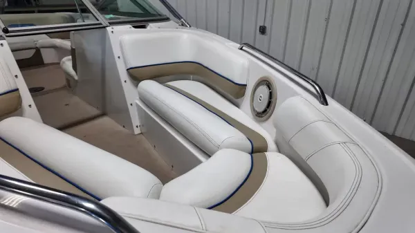 2000 Mastercraft Maristar 230-16