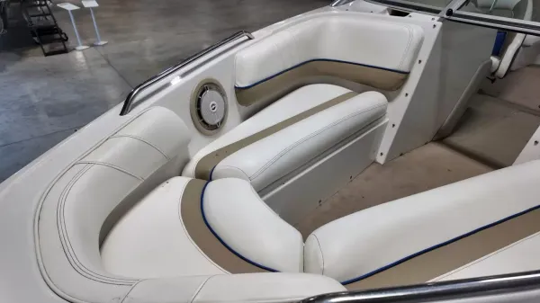 2000 Mastercraft Maristar 230-19