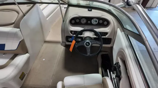 2000 Mastercraft Maristar 230-23