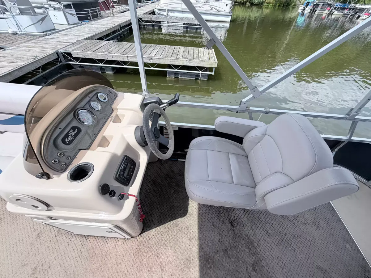 dummy-boat-img