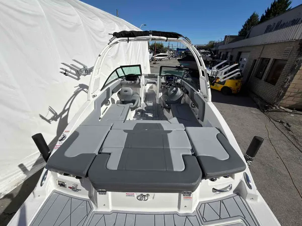 2026 Chaparral GT3 Surf-5
