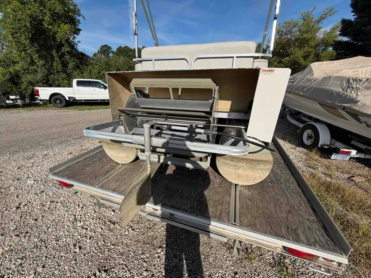 dummy-boat-img