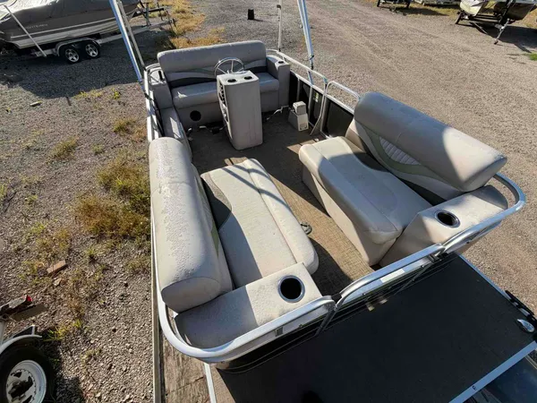 boat-detail-slider-thumb-7