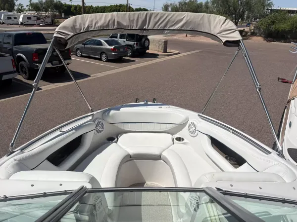 boat-detail-slider-thumb-8