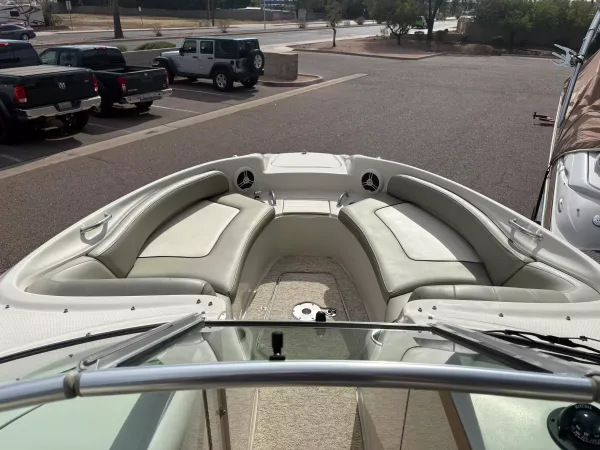 boat-detail-slider-thumb-7