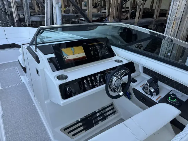 Boat Thumbnail 7