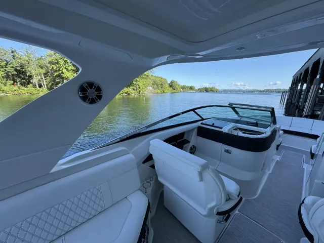 Boat Thumbnail 9