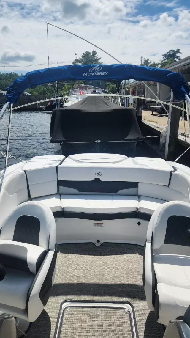 Boat Thumbnail 4