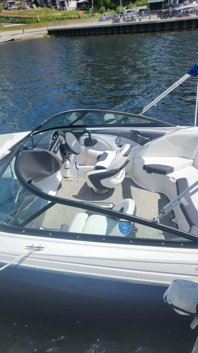 Boat Thumbnail 2