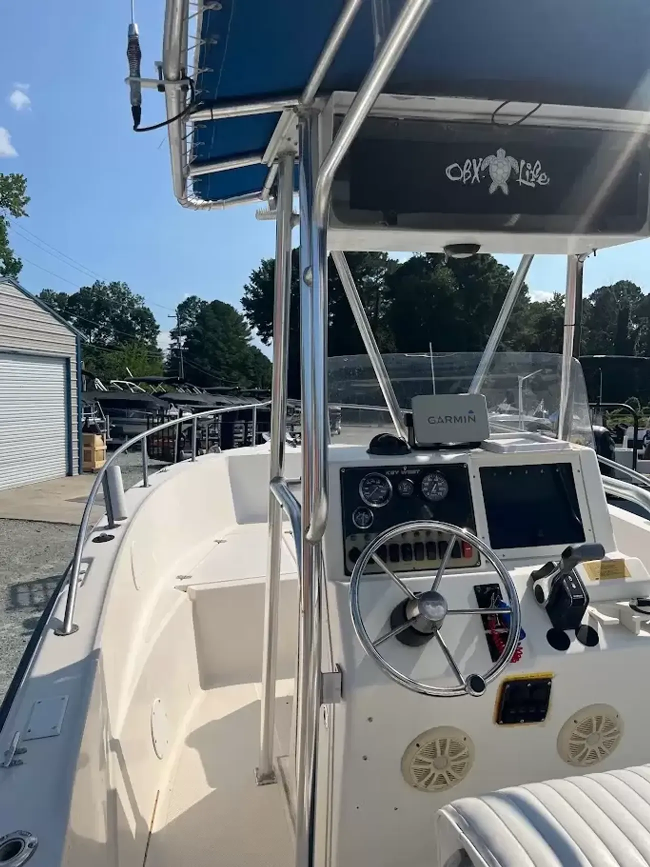 2001 Key West 2220 CC-12