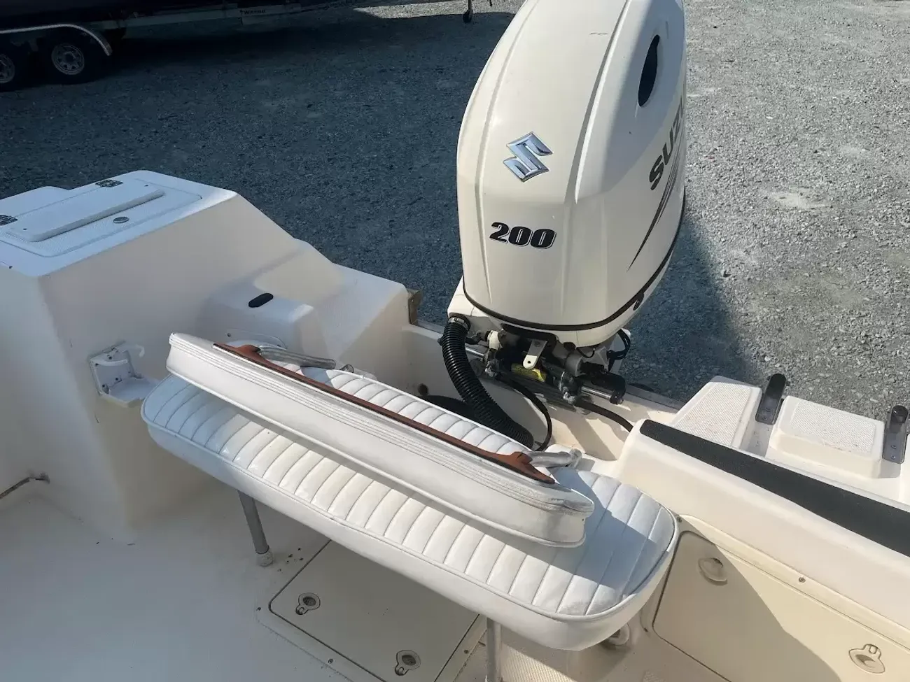2001 Key West 2220 CC-24