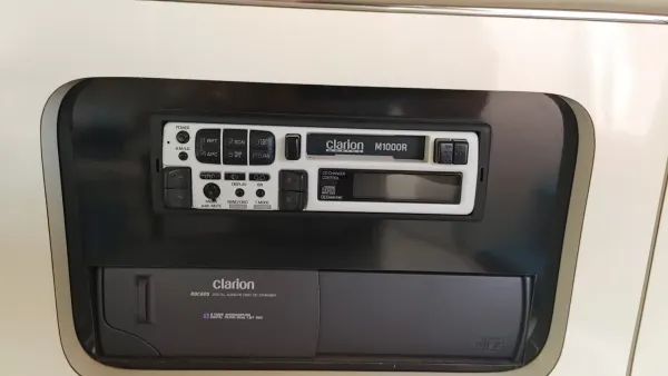 1996 Sundancer 330-30