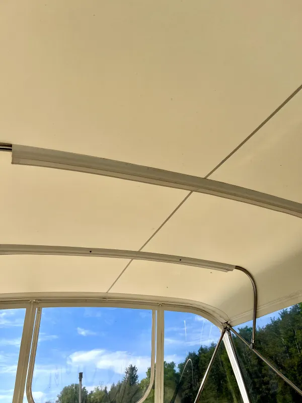 1996 Sundancer 330-7
